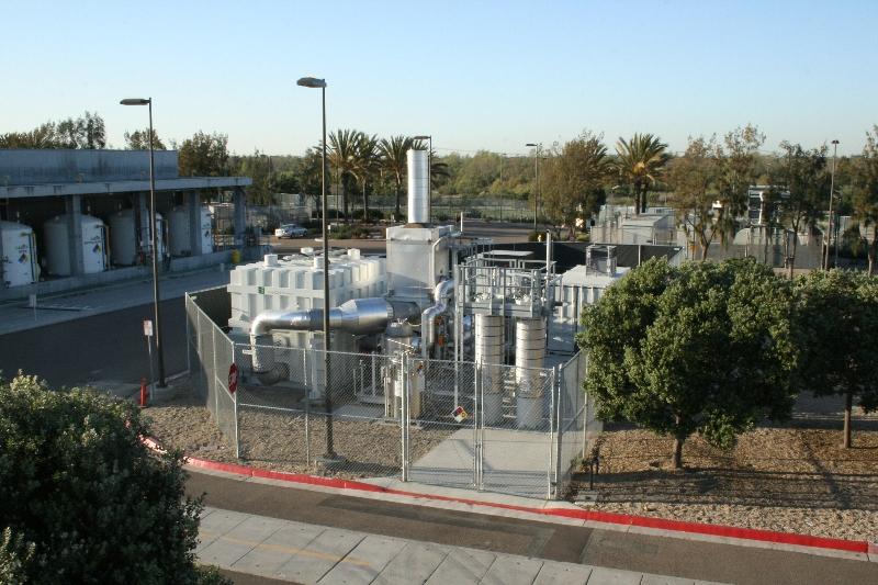 A 1.4 megawatt fuel cell built by Danbury-based FuelCell Energy. Fuel cell projects were overlooked in the latest round of clean energy proposals selected by the DEEP. Photo credit:  Fuelcell Energy, Inc. 