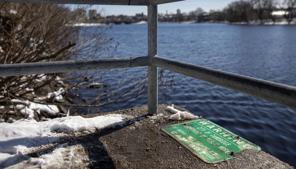 Cambridge's wet weather sewage discharge outfall CAM 007 on the Charles River. Photo by Robin Lubbock for WBUR