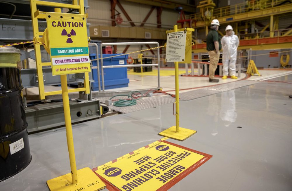 Signs and rope lines restrict access to working areas above the reactor at Pilgrim. Photo by Robin Lubbock for WBUR