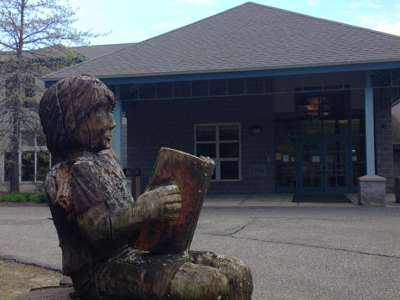 Farmington River Regional School in Otis, Massachusetts. Photo by Nancy Eve Cohen for NEPR