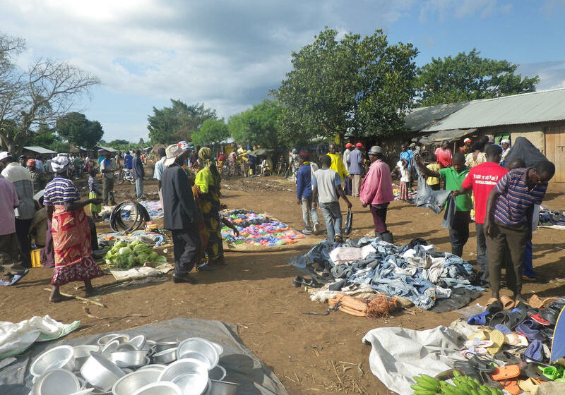 A market at the Kyangwali refugee settlement in Uganda, where Maine resident and Congolese refugee, Charles spent almost half his life. The number of refugees, asylum seekers and other foreign-born people who settled in Maine last year was the largest in recent years. Photo by N. Omata via Flickr/Creative Commons